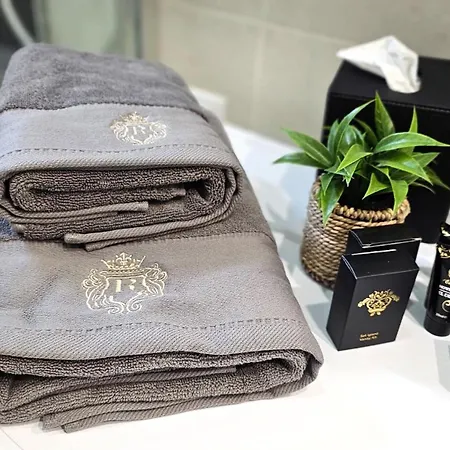 Reva - Civic Center Apartamento Braşov