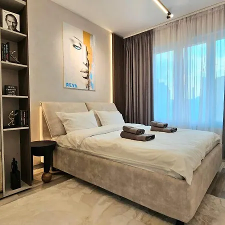 Apartment Reva - Civic Center