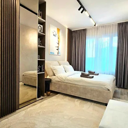 Apartamento Reva - Civic Center