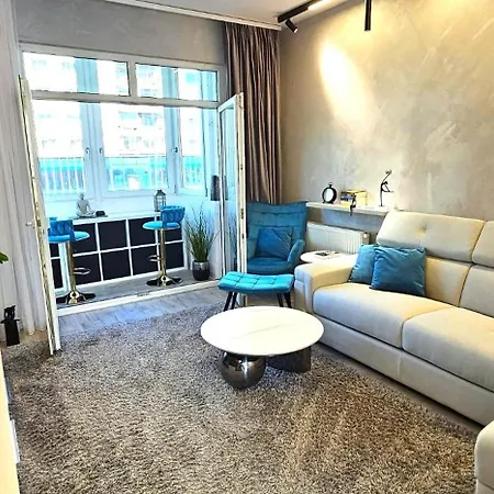 Reva - Civic Center Apartment Brasov