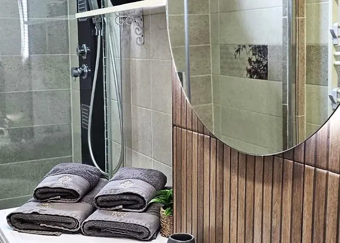 Reva - Civic Center *